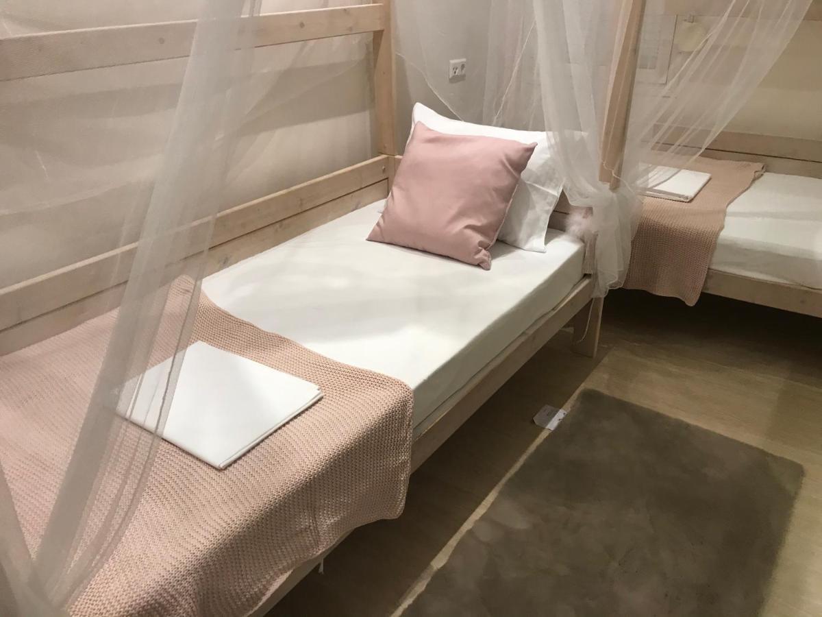 Aerides Luxury Villa Palaiontsiflikion Luaran gambar