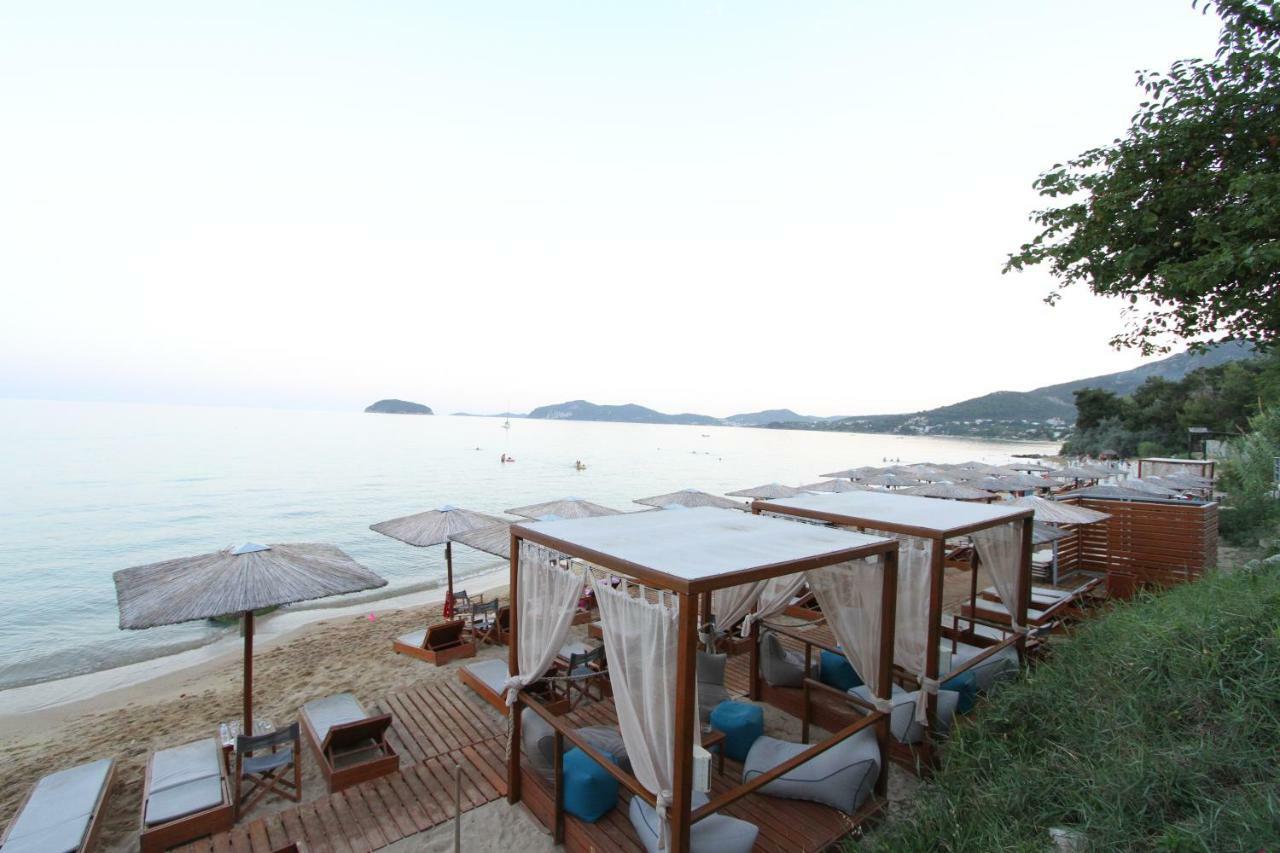 Aerides Luxury Villa Palaiontsiflikion Luaran gambar